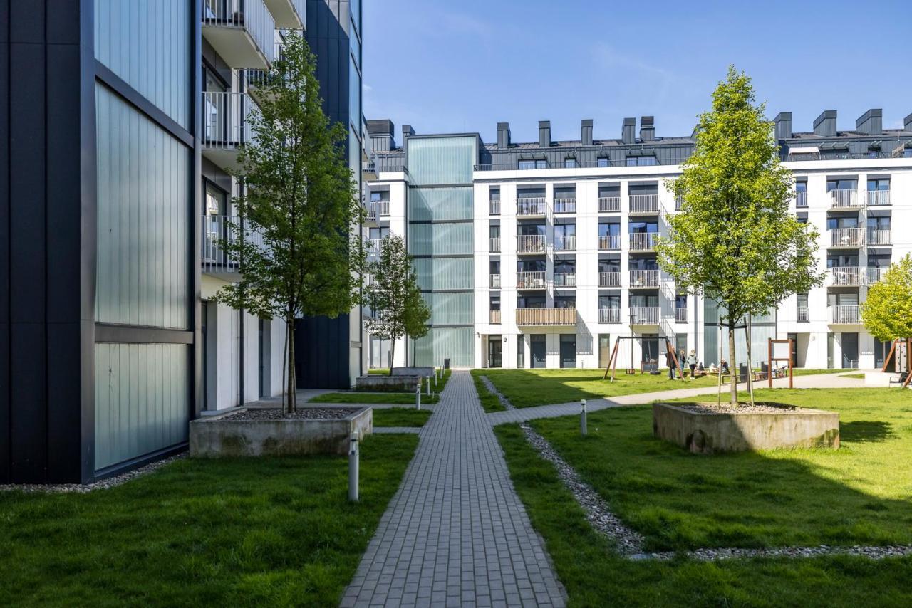 Apartamenty Stare Zoo Zajezdnia Poznan Exterior photo